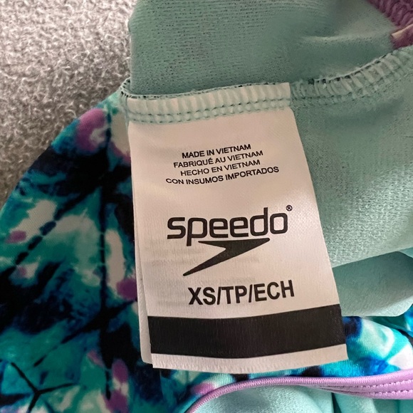 Speedo swimsuit - Picture 3 of 5